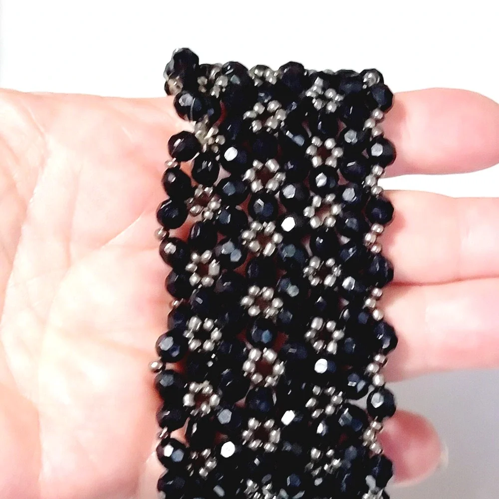 Vintage‎ Beaded Black Bracelet Stretchy, Wide Boho Floral Design Lucite sbr-11